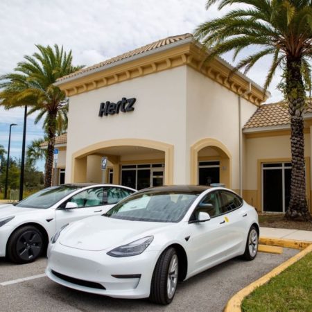 tesla voiture électrique